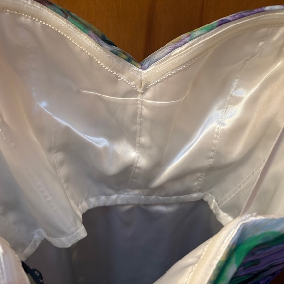 Aidan Mattox Purple Flowers Watercolor Dress Size 12 100% Silk - Picture 3 of 4